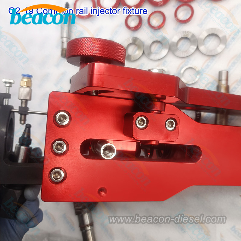 Soporte de fijación G2-19 para inyectores diesel en banco de pruebas.