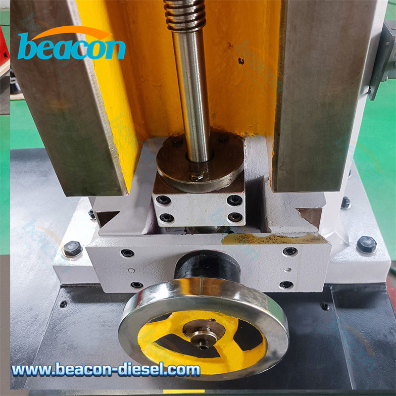 Detalle del husillo reforzado de la rectificadora