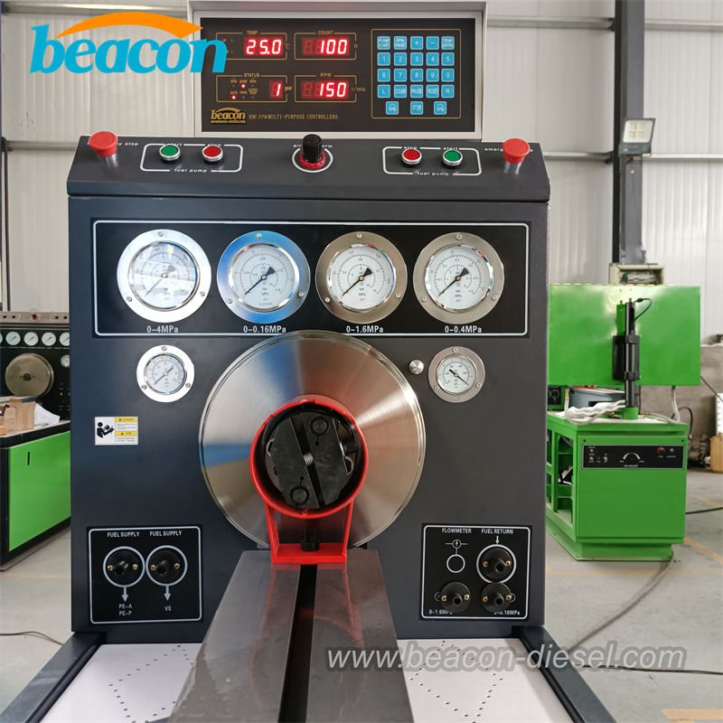 Botonera y pantalla de visualización de RPM en el cabezal inclinado