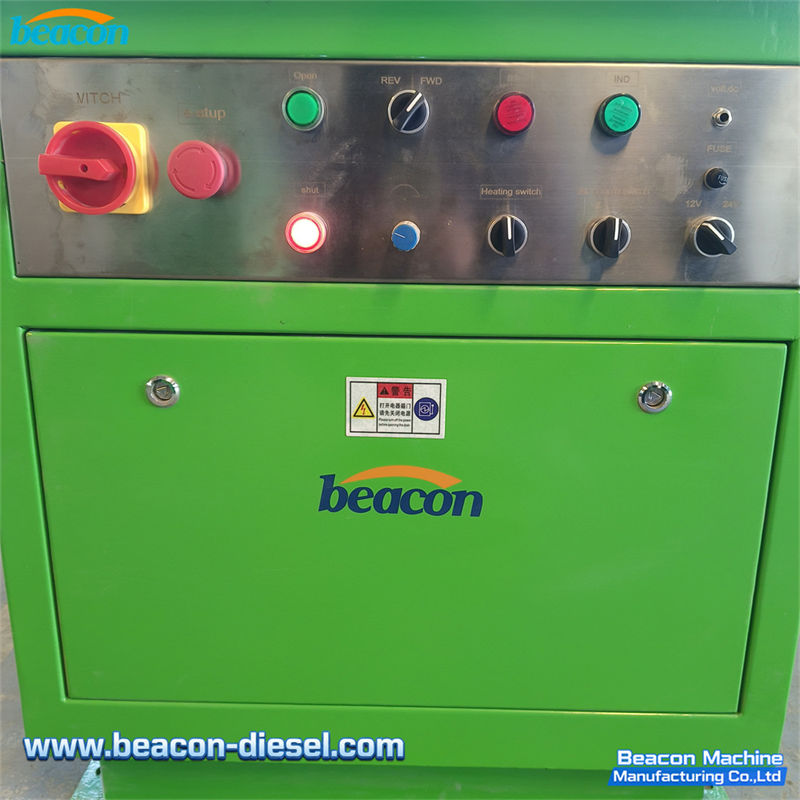 Interruptores de control y perillas de ajuste en la máquina PT212