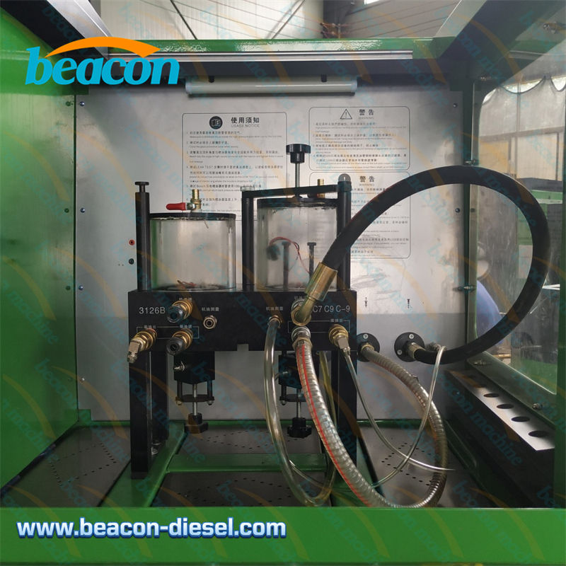 Montaje en el área de trabajo del CR318 para probar inyectores Caterpillar HEUI con conexiones de doble circuito de aceite y diésel.