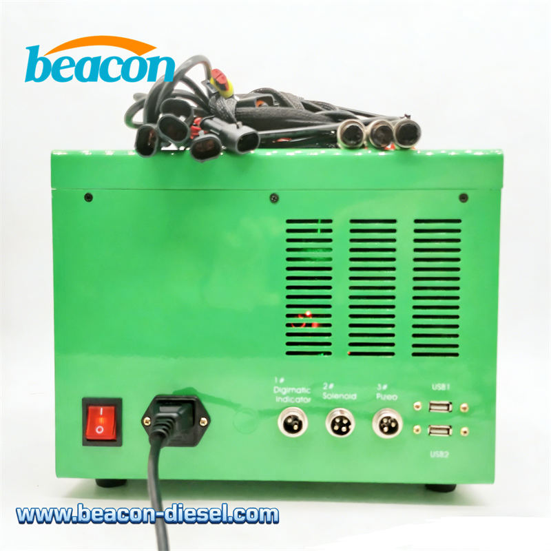 Vista posterior del CRM900 con interfaces de alimentación y sensores